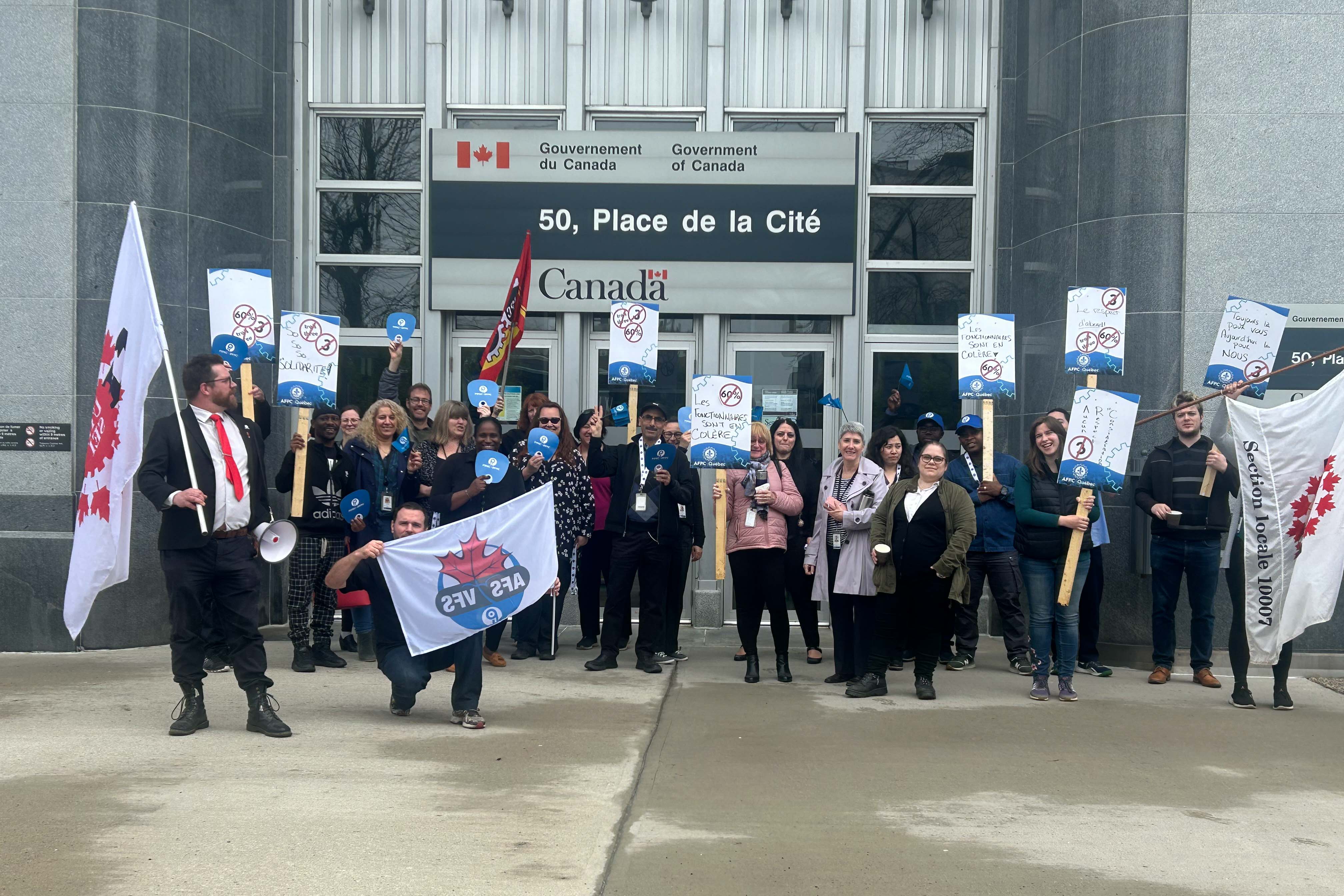 Group photo in front of the building