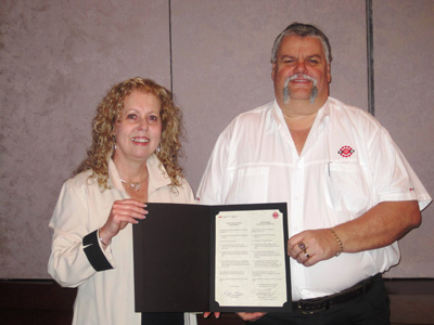 From Left to right:  Linda Lizotte-MacPherson and Bob Campbell