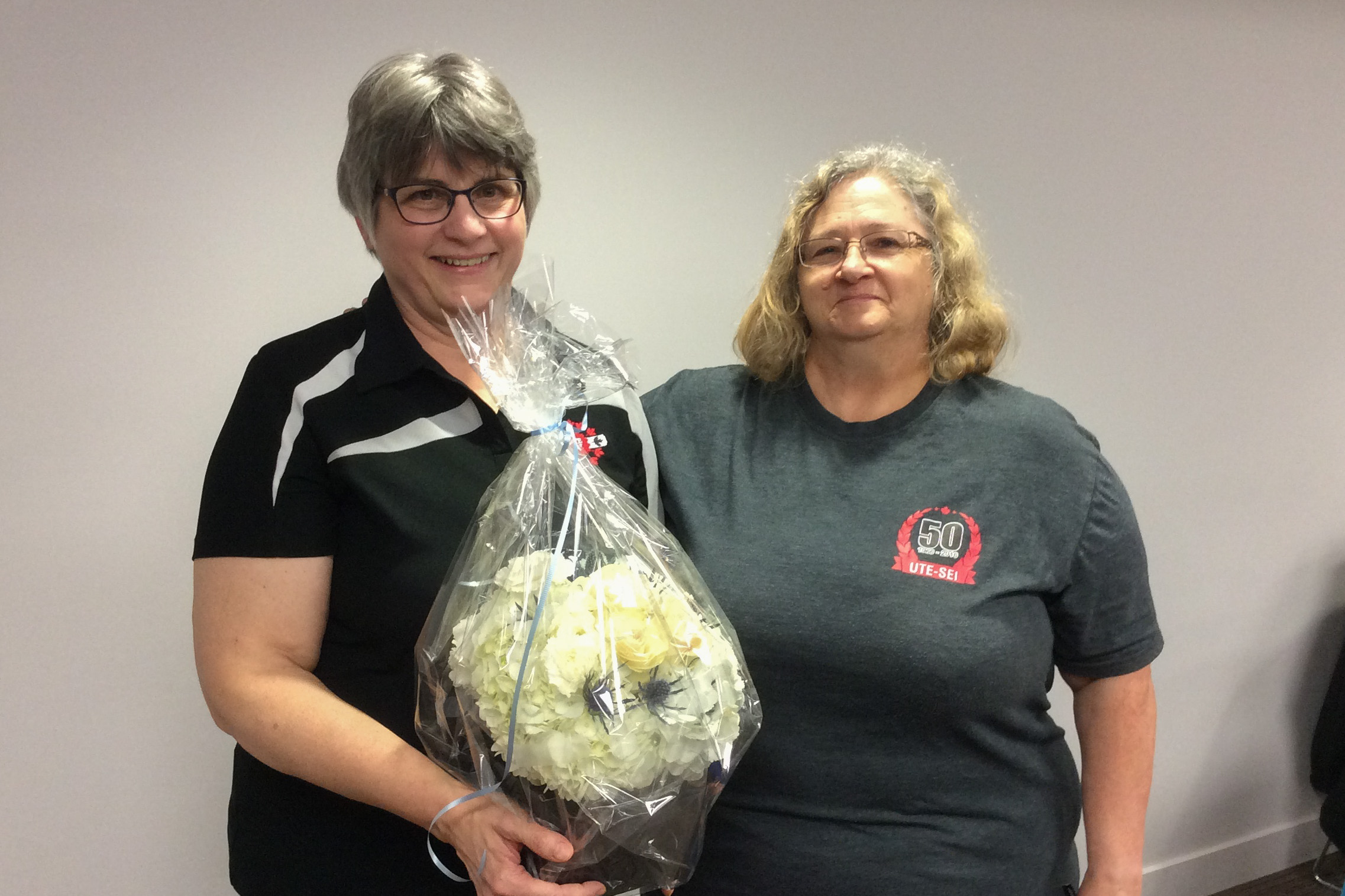 The local thanked Heather Colhoun for her service and congratulated her on her upcoming retirement. Local president Melanee Jessup made the presentation.