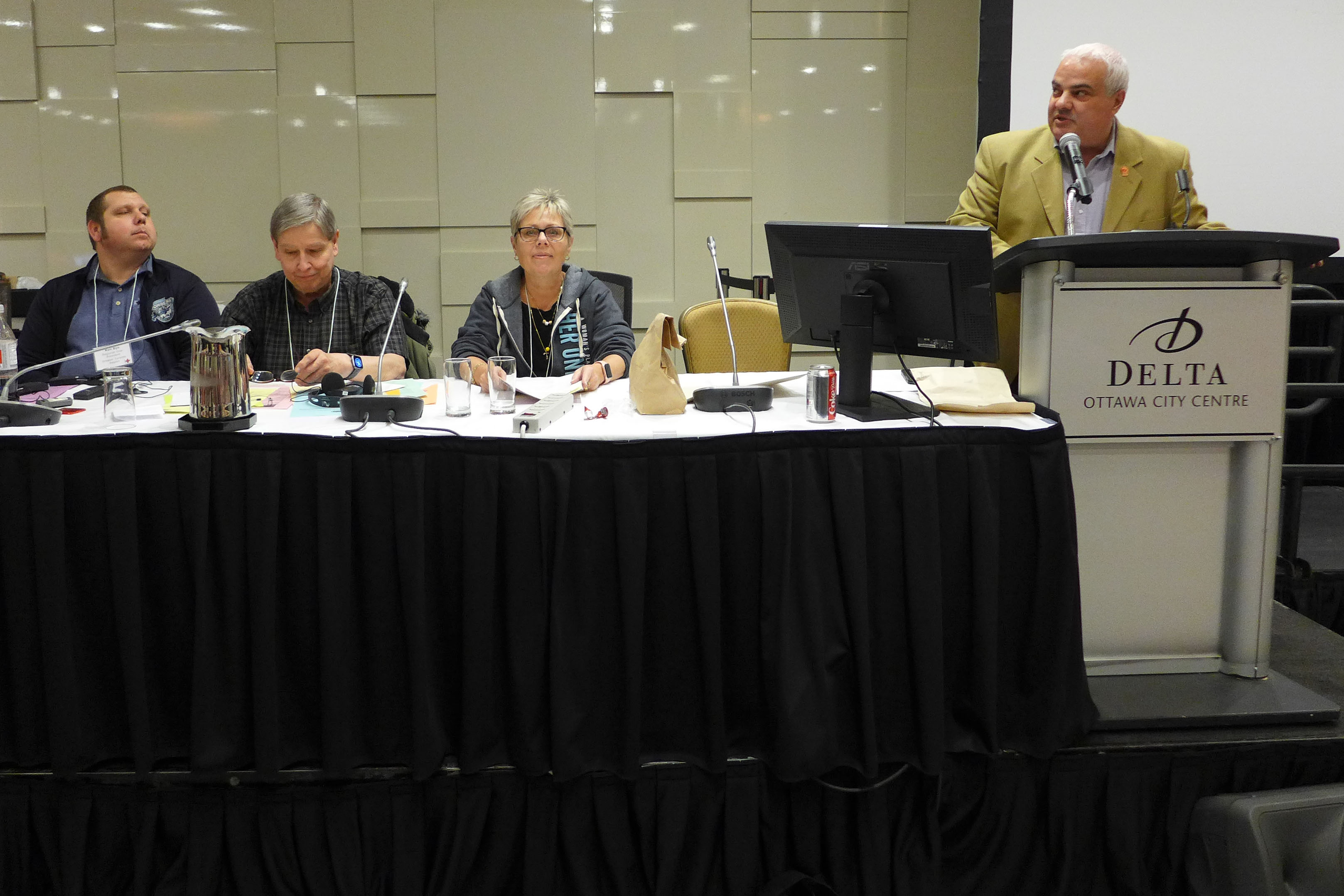 Ken Bye, Gary Esslinger, Gesine Campbell, Cosimo Crupi