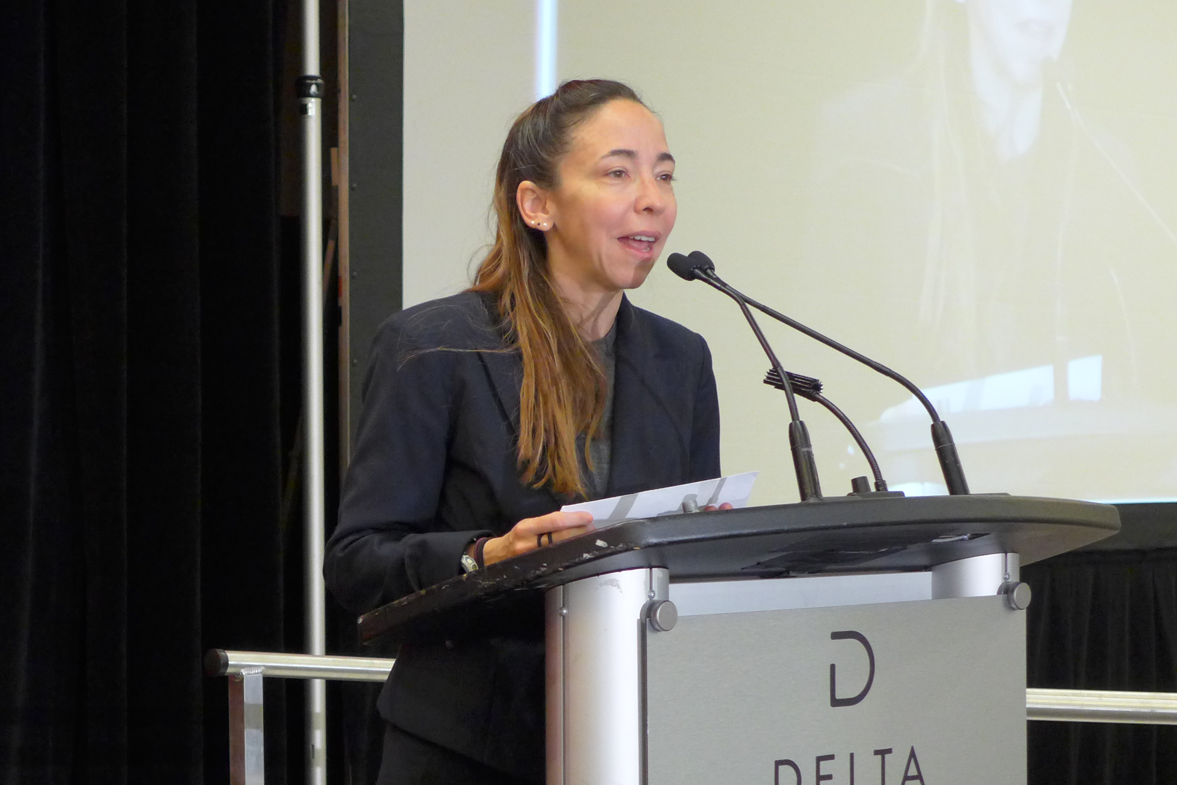 Marie-Eve Lavigne, The Personal Insurance