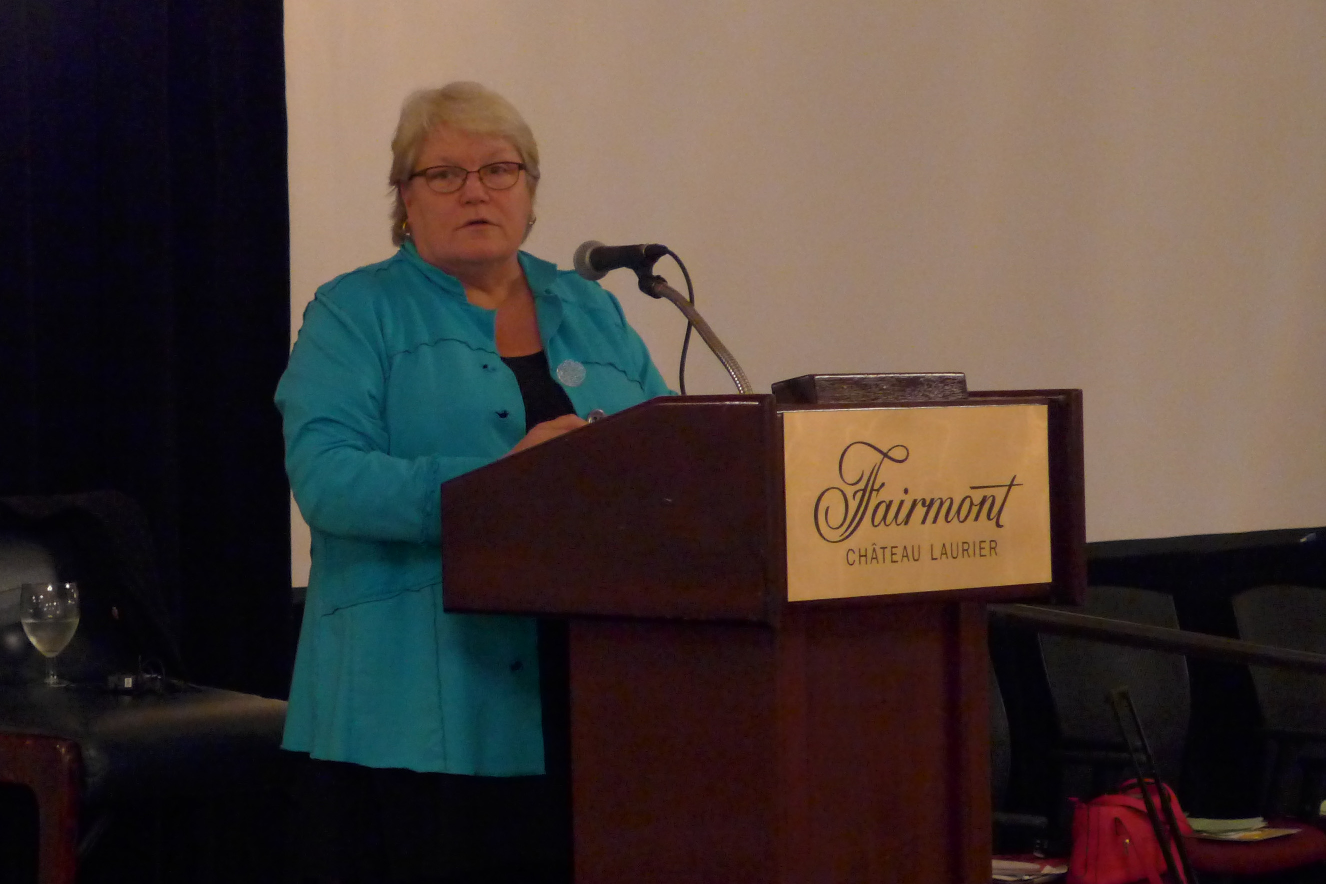 Robyn Benson, Présidente nationale de l'AFPC